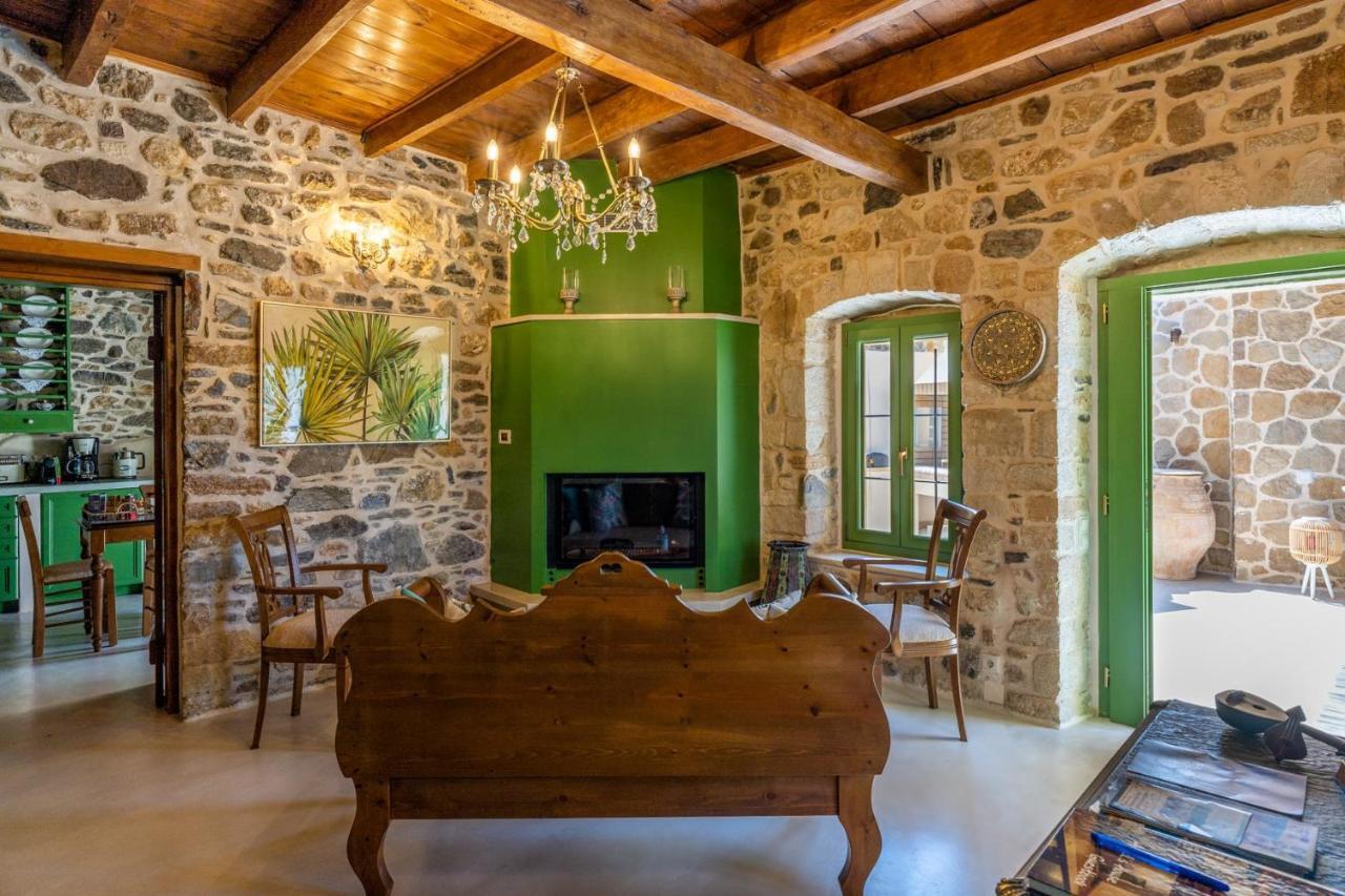 Aggel'S House - Stone House - Private Pool - Courtyard - Countryside Views Villa Kato Episkopi Bagian luar foto