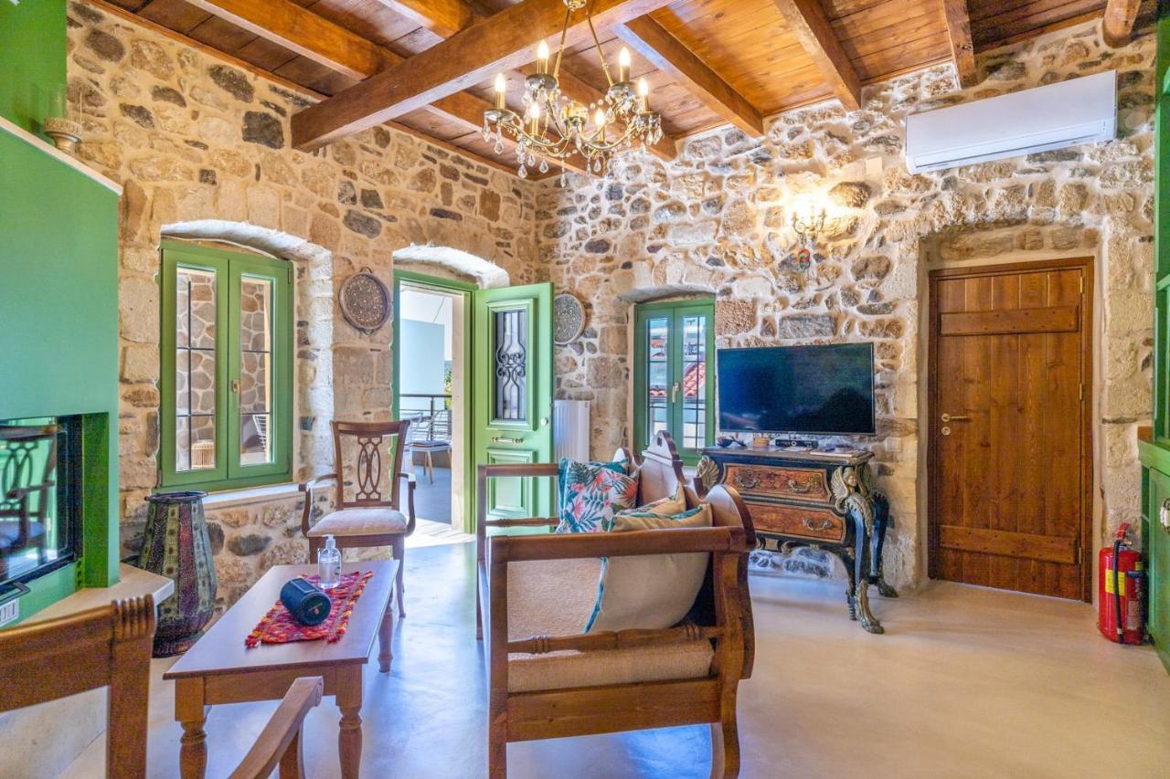 Aggel'S House - Stone House - Private Pool - Courtyard - Countryside Views Villa Kato Episkopi Bagian luar foto